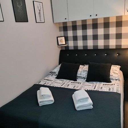 Apartament Baldachowka เชชูฟ ภายนอก รูปภาพ